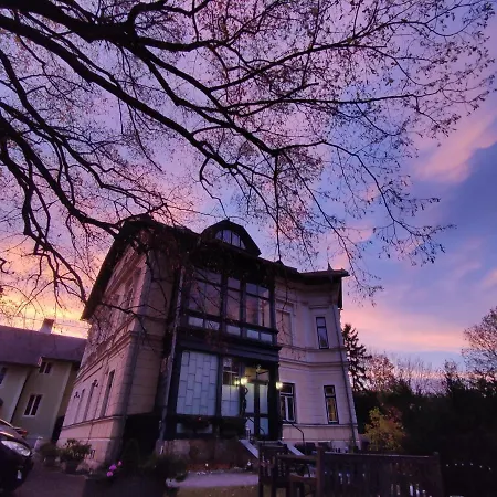 Petterhof Апартаменты *