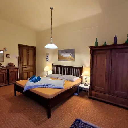 Petterhof Apartment *